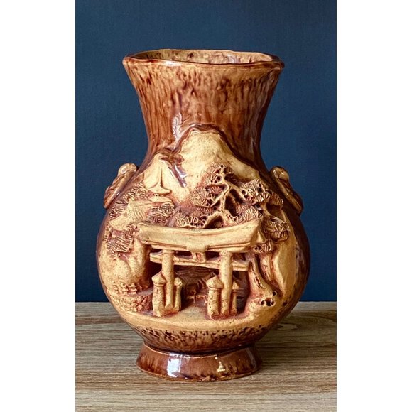 Vintage Japanese Bako Red Ware Vase with 3D Carving on side
